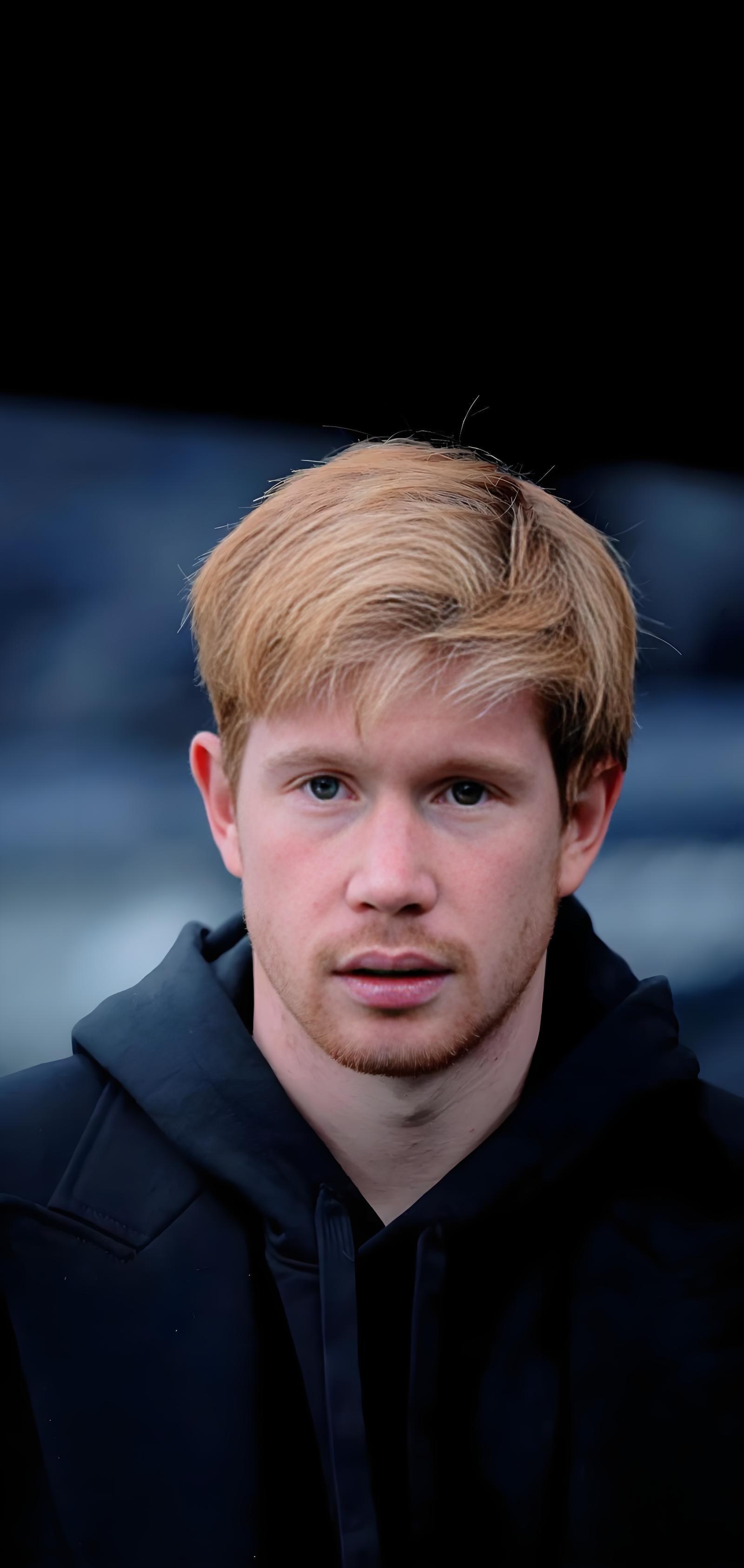 NG娱乐-关于德布劳内回归赛场，赛况扑朔迷离首场状态亮眼，巴黎圣日耳曼观众沸腾！的信息